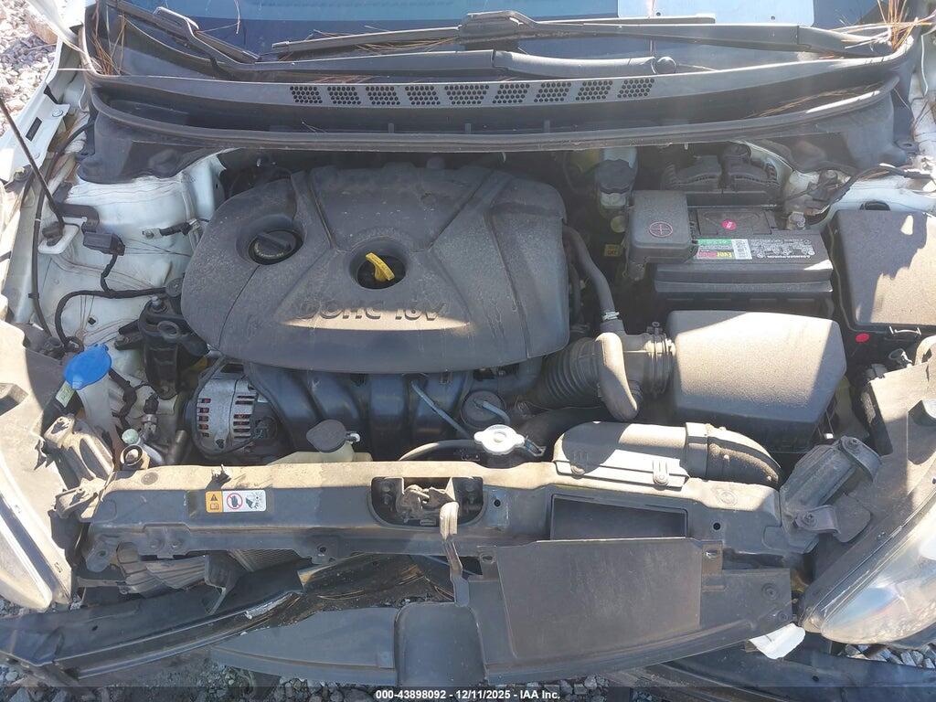 5NPDH4AE0GH721637 2016 HYUNDAI ELANTRA photo no. 10