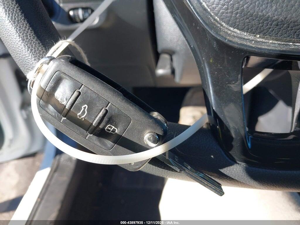 3VW2K7AJ0FM224472 2015 VOLKSWAGEN JETTA photo no. 11
