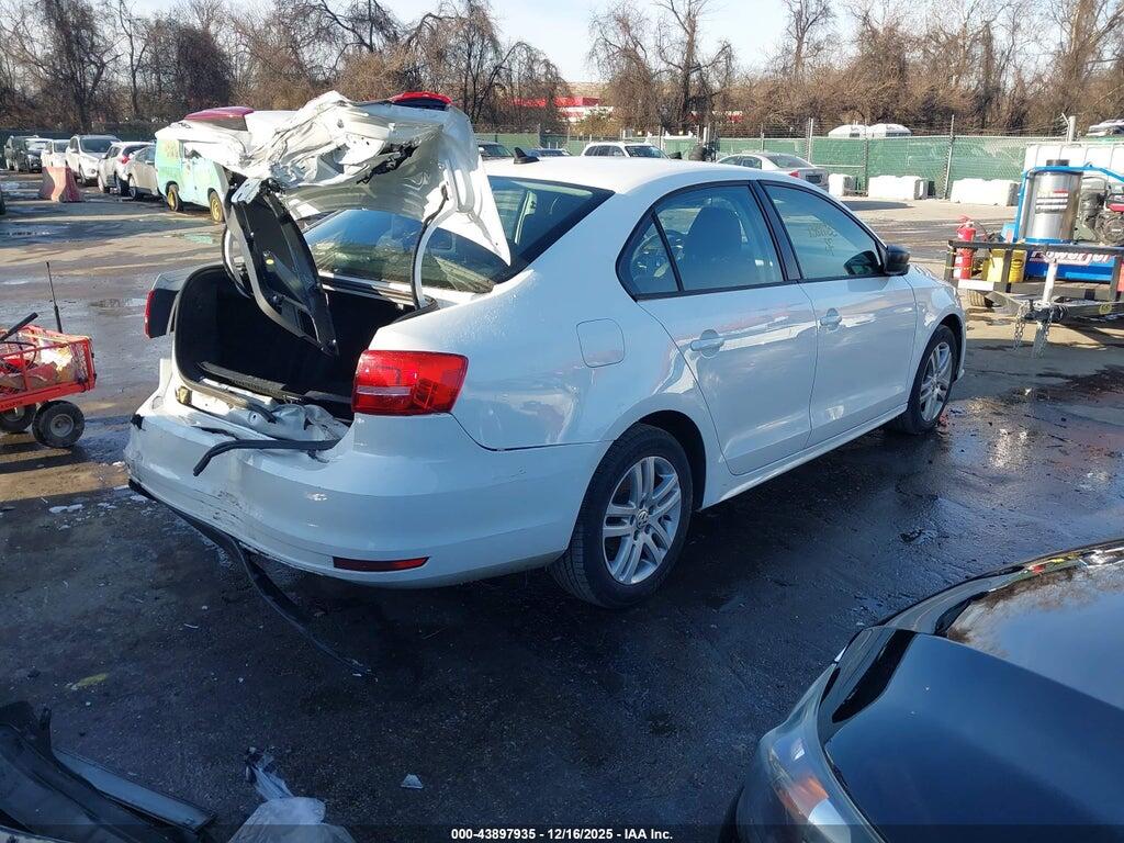 3VW2K7AJ0FM224472 2015 VOLKSWAGEN JETTA photo no. 4