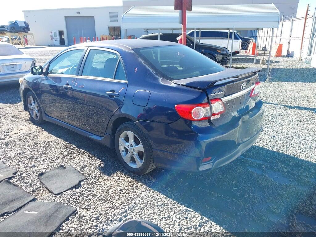 2T1BU4EE9CC907431 2012 TOYOTA COROLLA photo no. 3