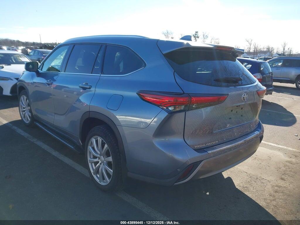 5TDKDRBH6PS003710 2023 TOYOTA HIGHLANDER photo no. 3