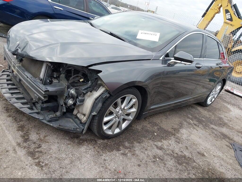 3LN6L2GK6GR609409 2016 LINCOLN MKZ photo no. 2
