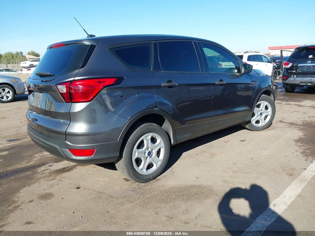 1FMCU0F71KUC27825 2019 FORD ESCAPE photo no. 4