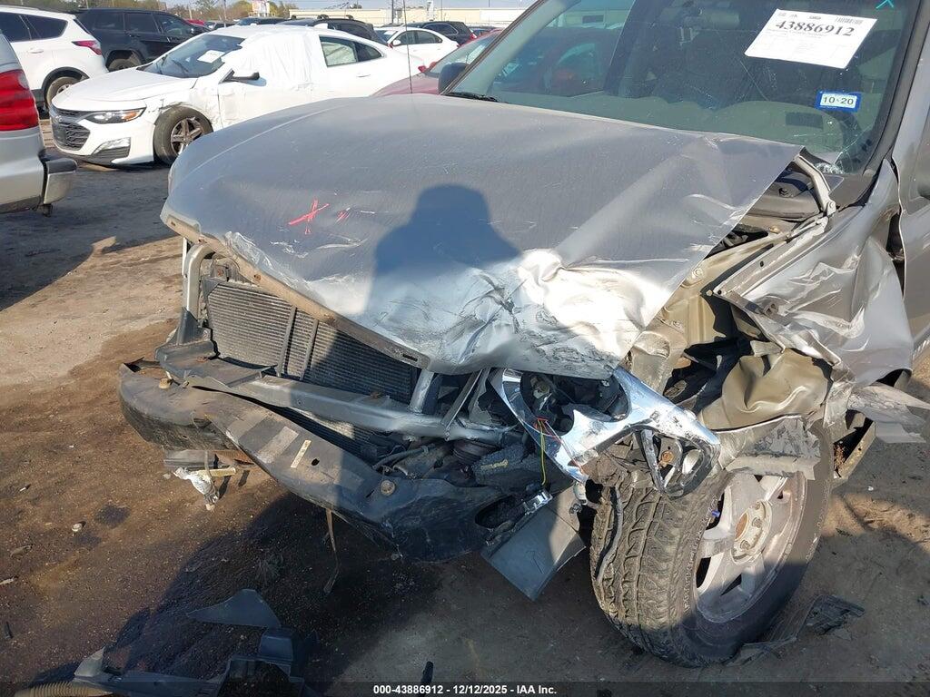 1GKES16S336196231 2003 GMC ENVOY XL photo no. 6