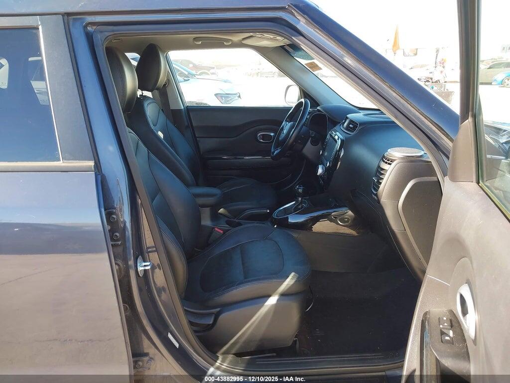 KNDJX3A55G7278079 2016 KIA SOUL photo no. 5