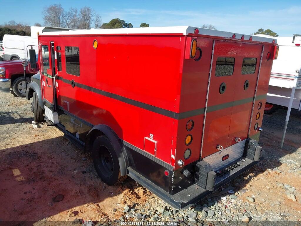 3C7WRMAL6EG172846 2014 RAM 5500 CHASSIS photo no. 3
