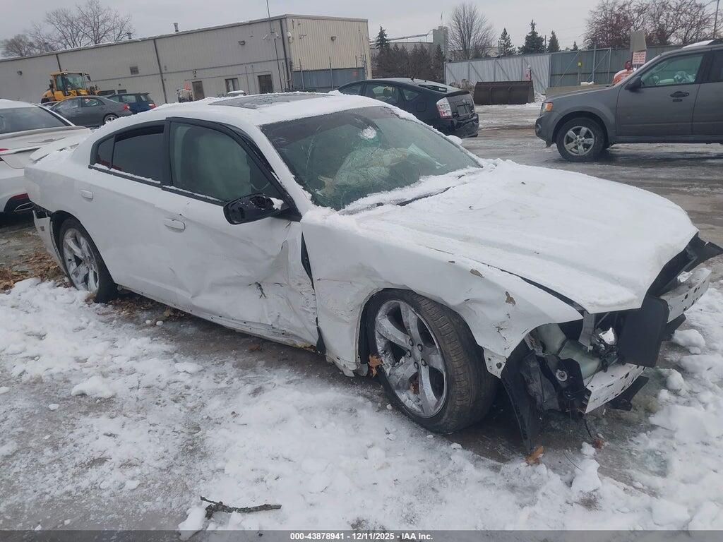 2C3CDXHG4EH330825 2014 DODGE CHARGER photo no. 1