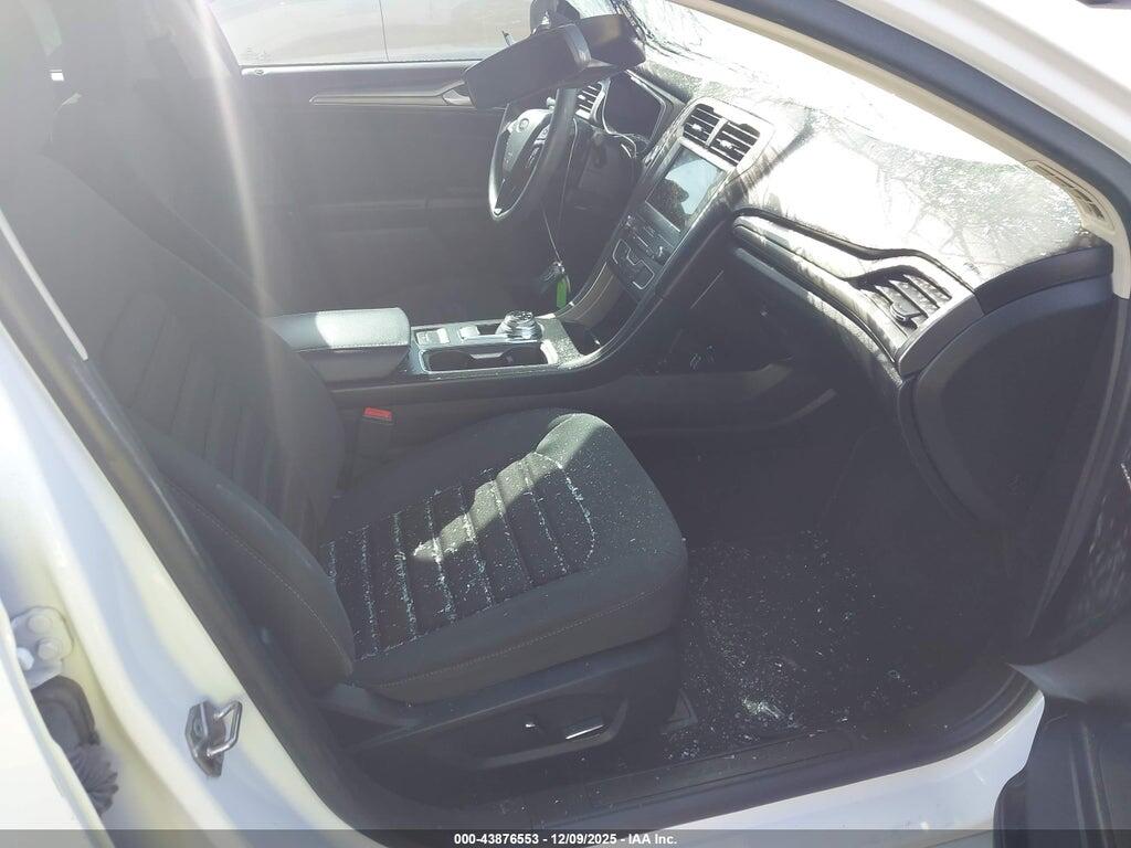 3FA6P0HD6KR216277 2019 FORD FUSION photo no. 5