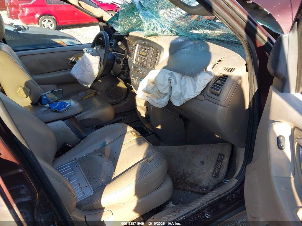 4F2CU09162KM55004 2002 MAZDA TRIBUTE photo no. 5