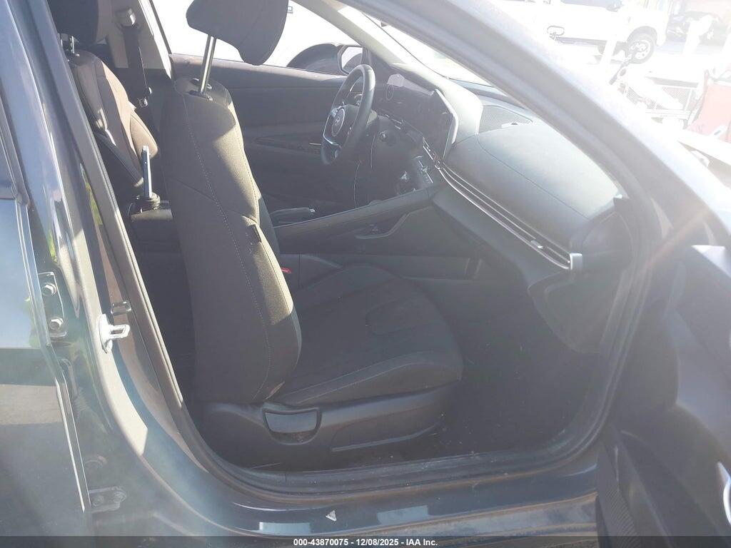KMHLM4DG5RU791658 2024 HYUNDAI ELANTRA photo no. 5