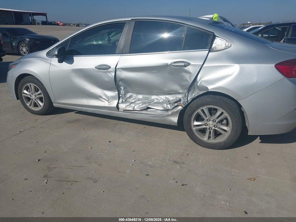 1G1BE5SM1J7190903 2018 CHEVROLET CRUZE photo no. 6