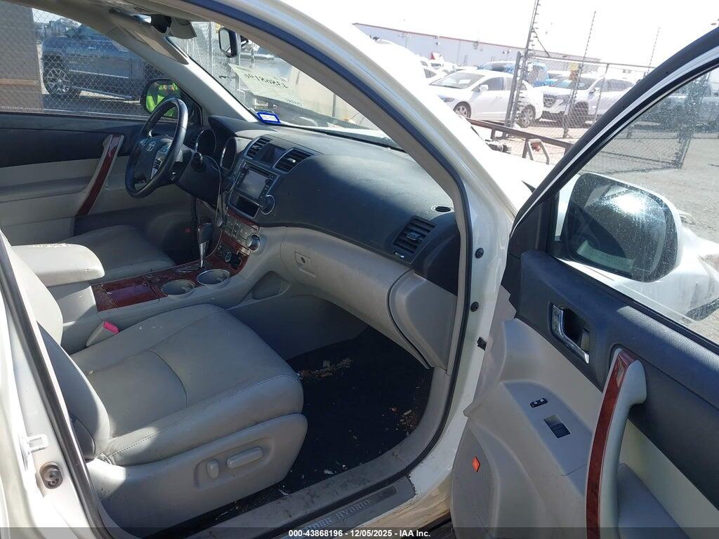 JTEDC3EH2D2017459 2013 TOYOTA HIGHLANDER HYBRID photo no. 5