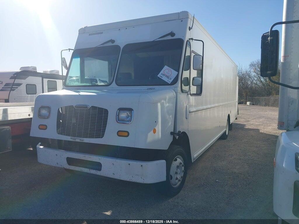 4UZAC3DV4ECFW4449 2014 FREIGHTLINER CHASSIS photo no. 2