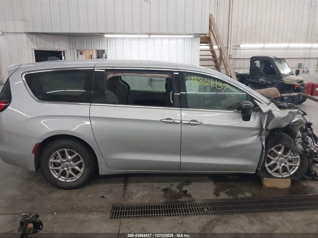 2C4RC1CG9RR183642 2024 CHRYSLER VOYAGER photo no. 11