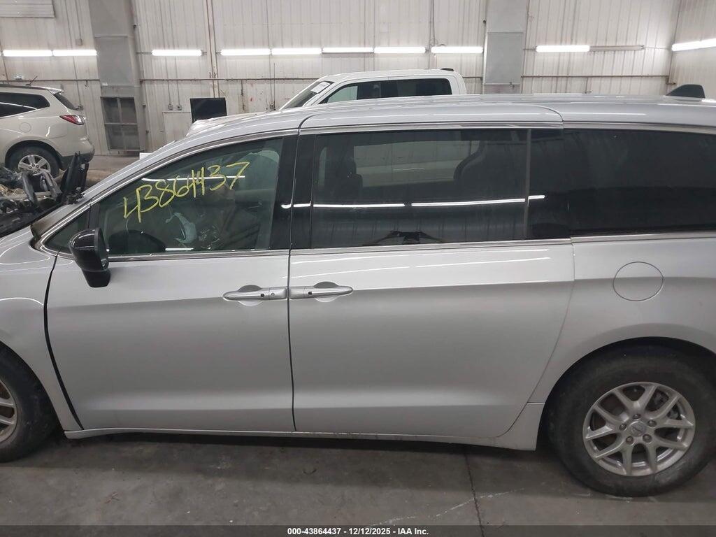 2C4RC1CG9RR183642 2024 CHRYSLER VOYAGER photo no. 12