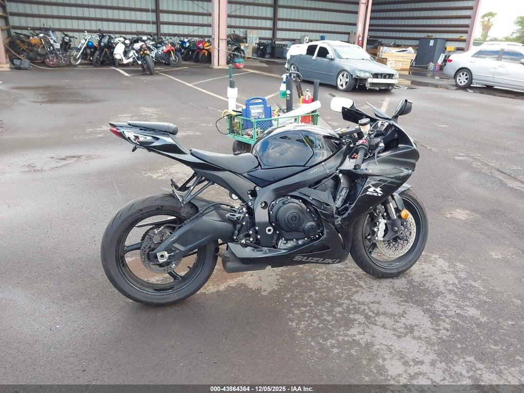 JS1GN7FA6R7100515 2024 SUZUKI GSX-R600 photo no. 12