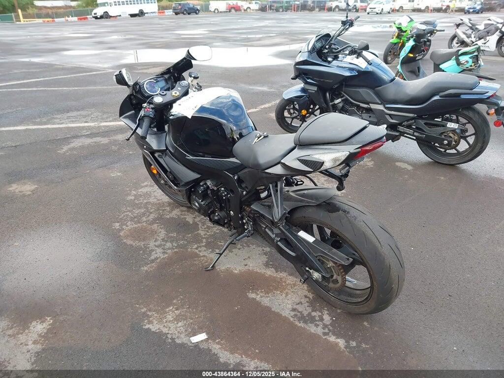 JS1GN7FA6R7100515 2024 SUZUKI GSX-R600 photo no. 3
