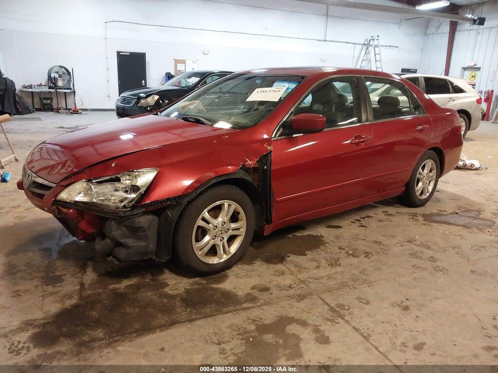1HGCM56817A188674 2007 HONDA ACCORD photo no. 2