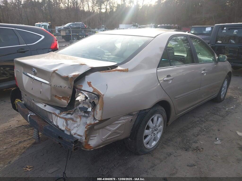 4T1BE30K94U828782 2004 TOYOTA CAMRY photo no. 4