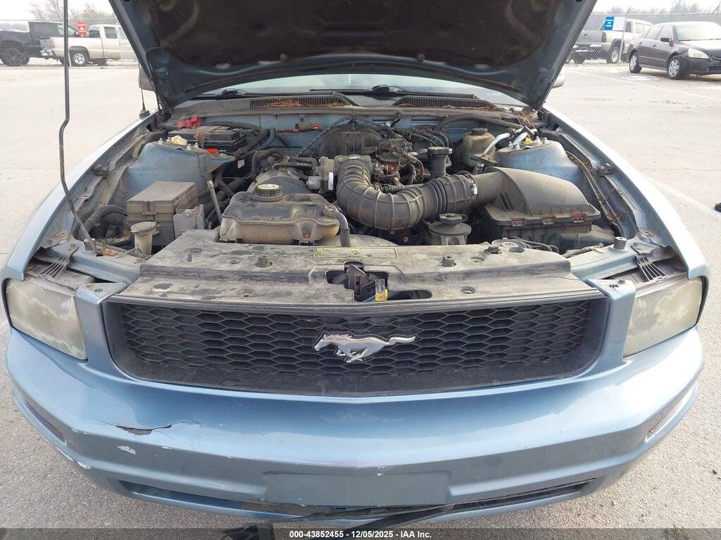 1ZVFT80N155103849 2005 FORD MUSTANG photo no. 10