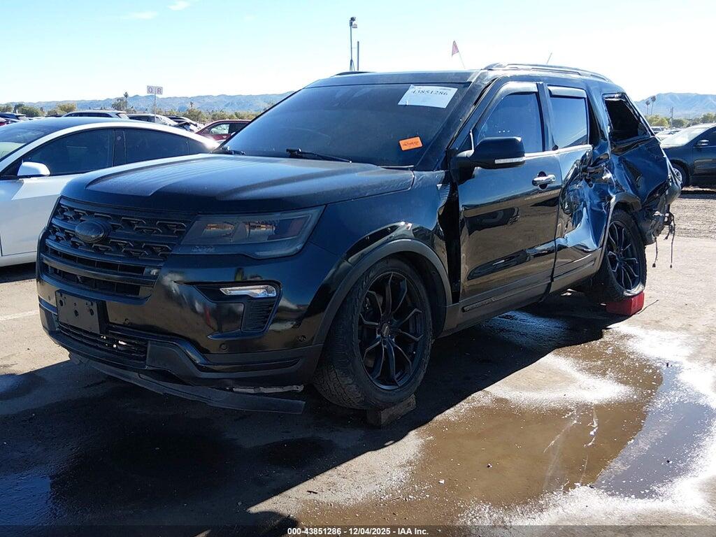 1FM5K8F83JGB90506 2018 FORD EXPLORER photo no. 2