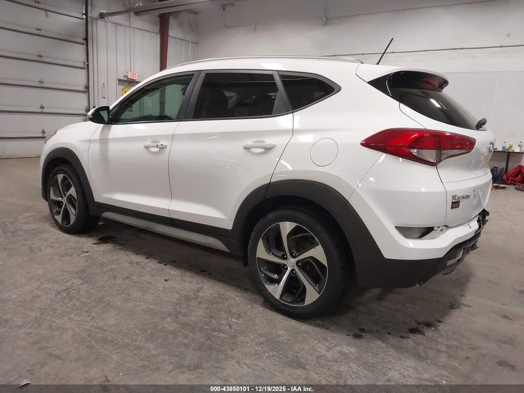 KM8J3CA22HU562429 2017 HYUNDAI TUCSON photo no. 3