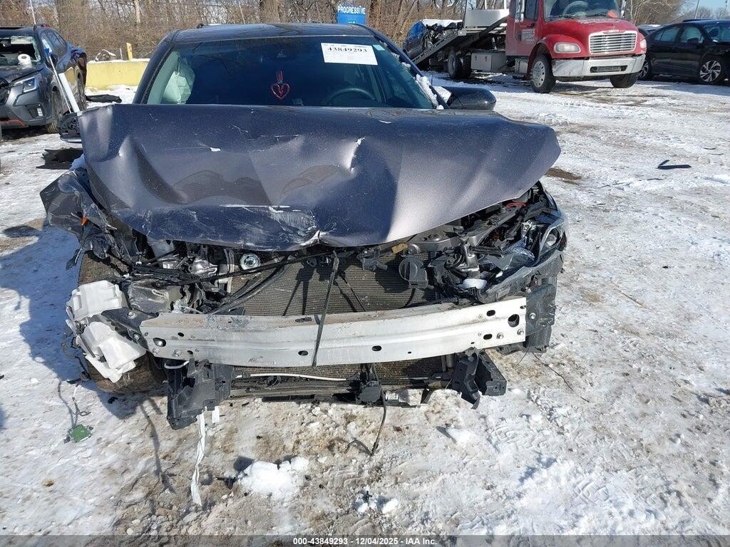 4T1G11AK8NU642799 2022 TOYOTA CAMRY photo no. 6
