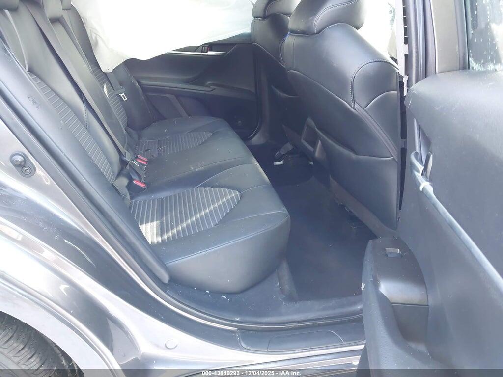 4T1G11AK8NU642799 2022 TOYOTA CAMRY photo no. 8