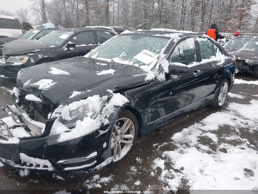 WDDGF8AB3DR296229 2013 MERCEDES-BENZ C 300 photo no. 2