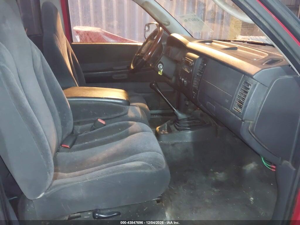 1B7FL36X02S621379 2002 DODGE DAKOTA photo no. 8