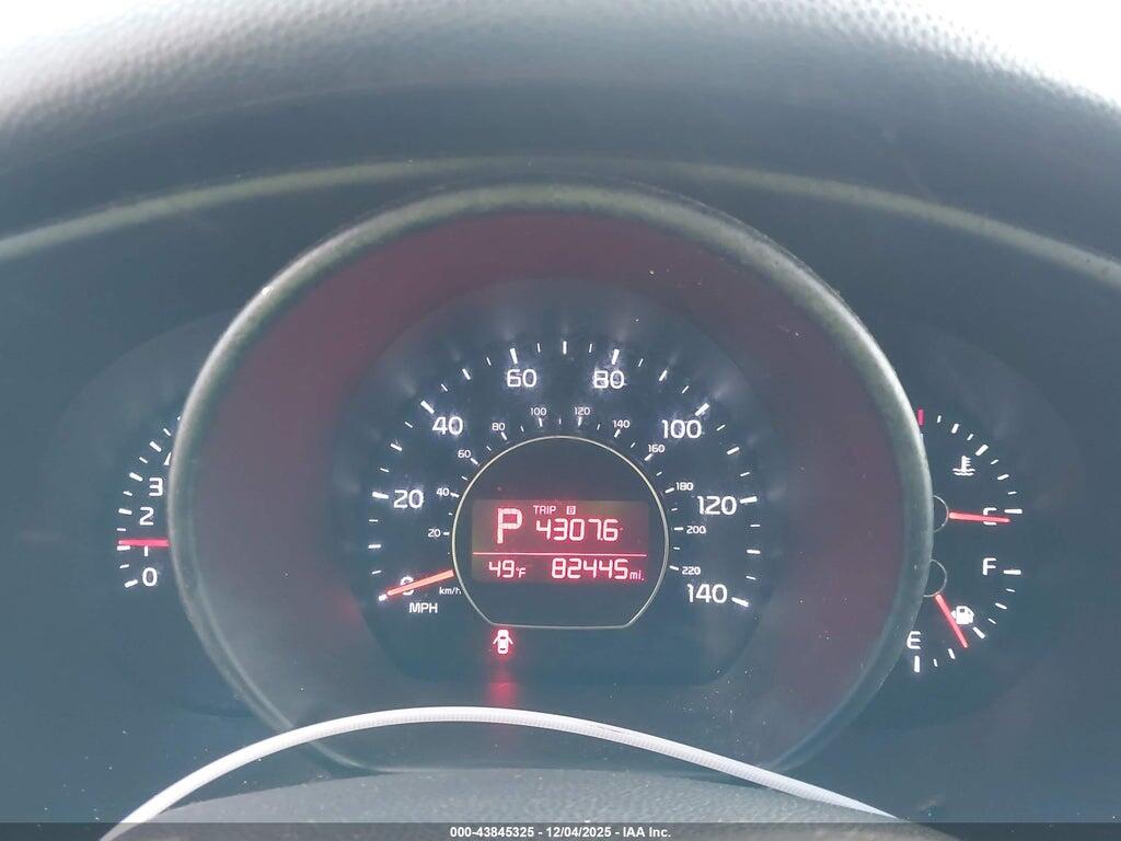KNDJN2A22E7111052 2014 KIA SOUL photo no. 7