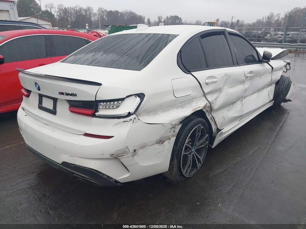 3MW5U7J01M8B63525 2021 BMW 3 SERIES photo no. 4