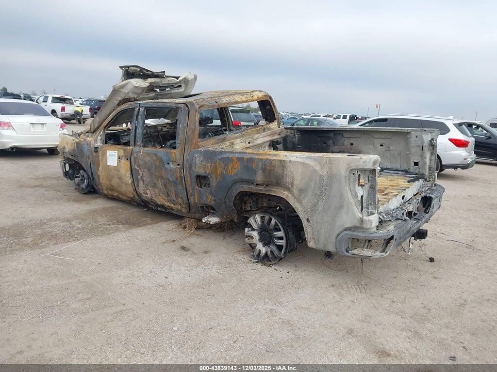 1GT49VEY2MF176554 2021 GMC SIERRA 3500HD photo no. 3