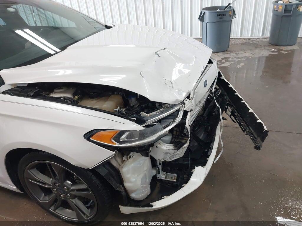 3FA6P0VP1JR176560 2018 FORD FUSION photo no. 12