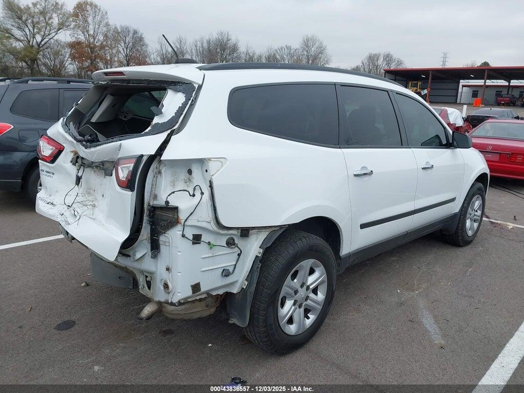 1GNKRFED9HJ341018 2017 CHEVROLET TRAVERSE photo no. 4
