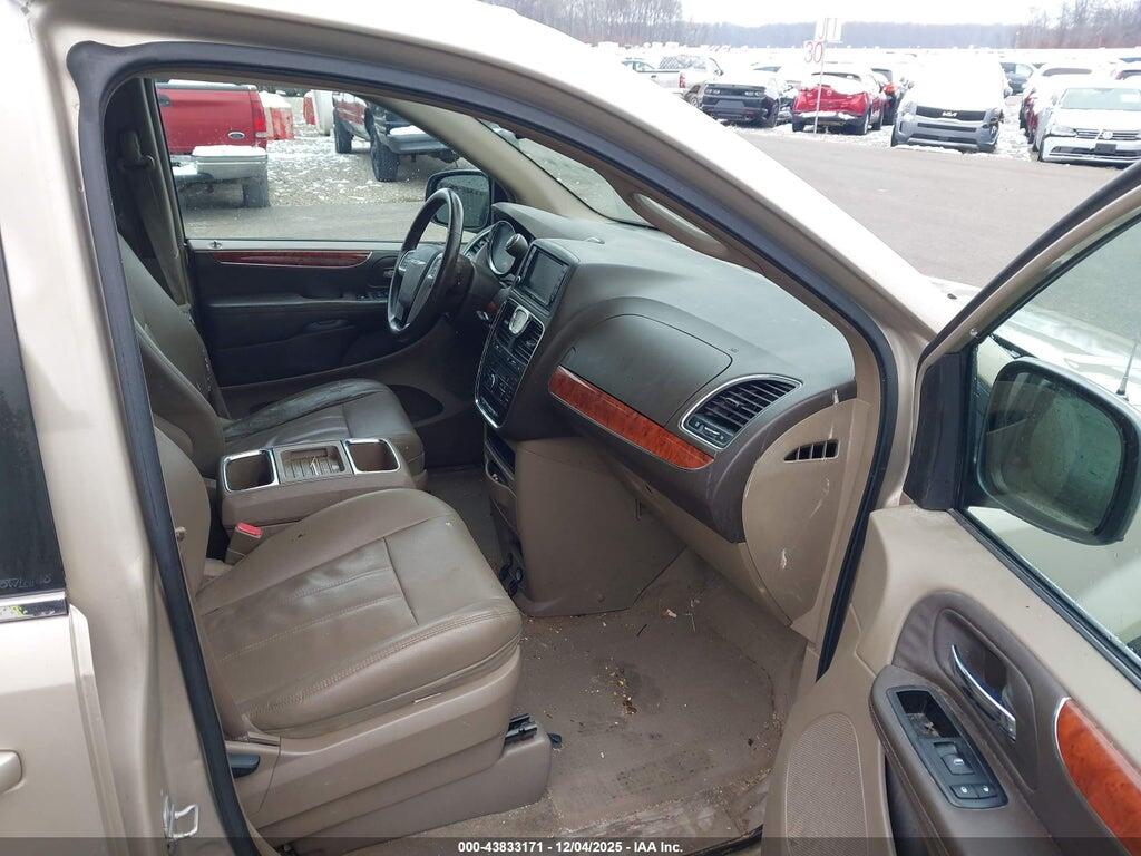 2C4RC1BG7ER158508 2014 CHRYSLER TOWN & COUNTRY photo no. 5