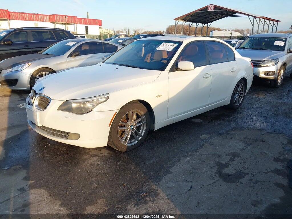 WBANU53508C112481 2008 BMW 528I photo no. 2