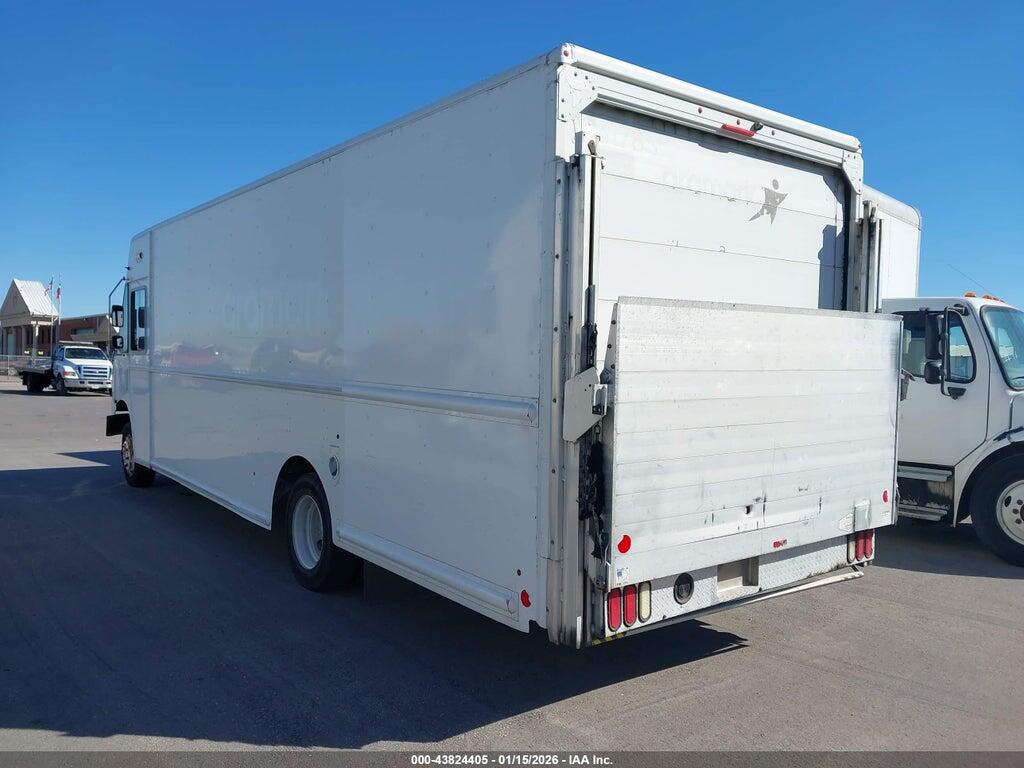 4UZAC3DV2DCFF6957 2013 FREIGHTLINER CHASSIS photo no. 3