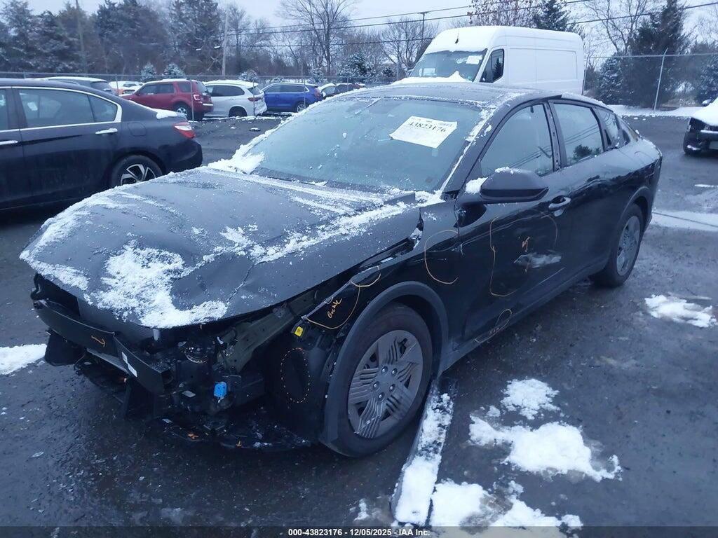 3KPFT4DE3SE158020 2025 KIA K4 photo no. 2