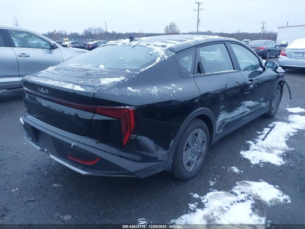 3KPFT4DE3SE158020 2025 KIA K4 photo no. 4