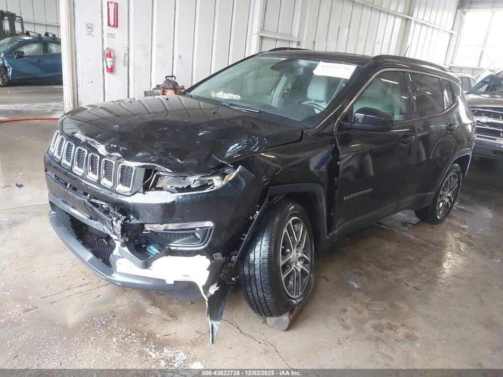 3C4NJCBB2LT158818 2020 JEEP COMPASS photo no. 2
