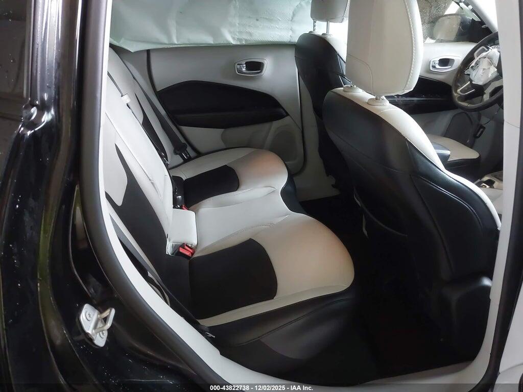3C4NJCBB2LT158818 2020 JEEP COMPASS photo no. 8