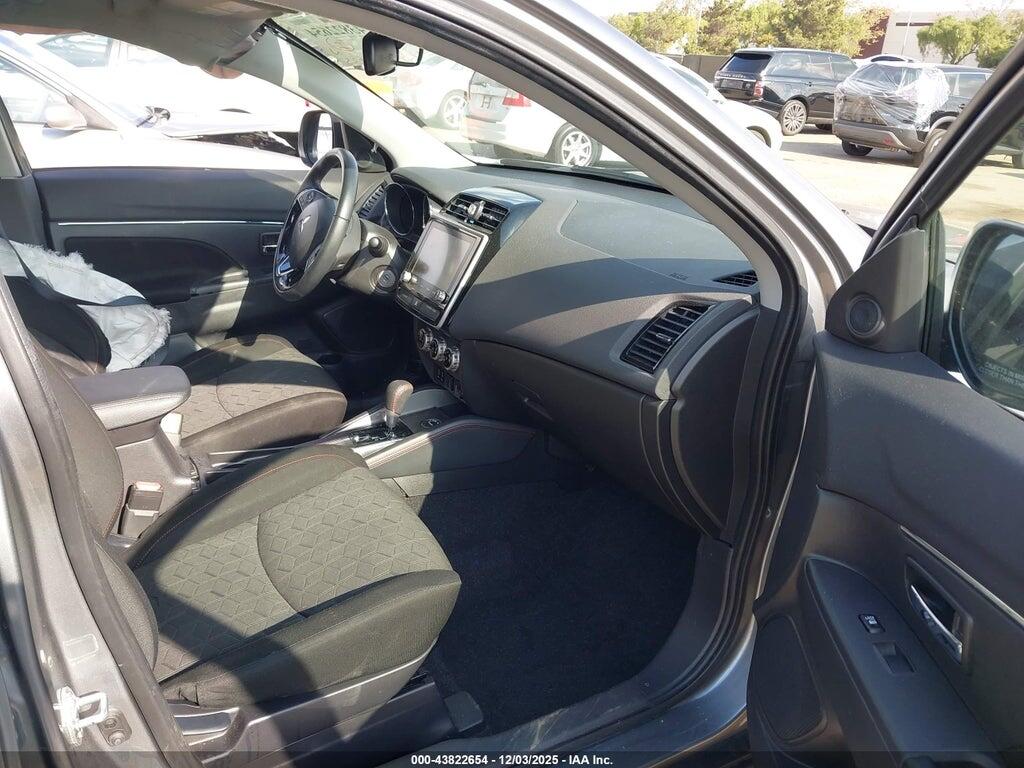 JA4ARUAU3PU005886 2023 MITSUBISHI OUTLANDER SPORT photo no. 5
