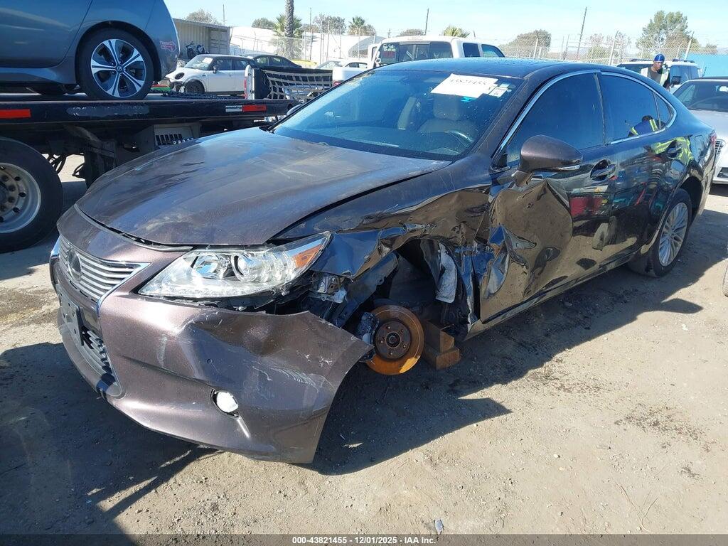 JTHBK1GG0D2017627 2013 LEXUS ES 350 photo no. 2