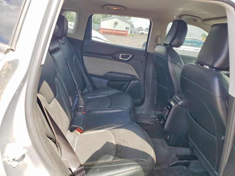 2022 JEEP COMPASS LATITUDE LUX — Фото 10 из 12