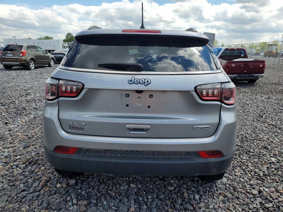 2022 JEEP COMPASS LATITUDE LUX — Фото 6 из 12