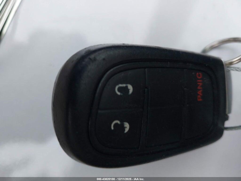 1C4PJMLB9KD182518 2019 JEEP CHEROKEE photo no. 11