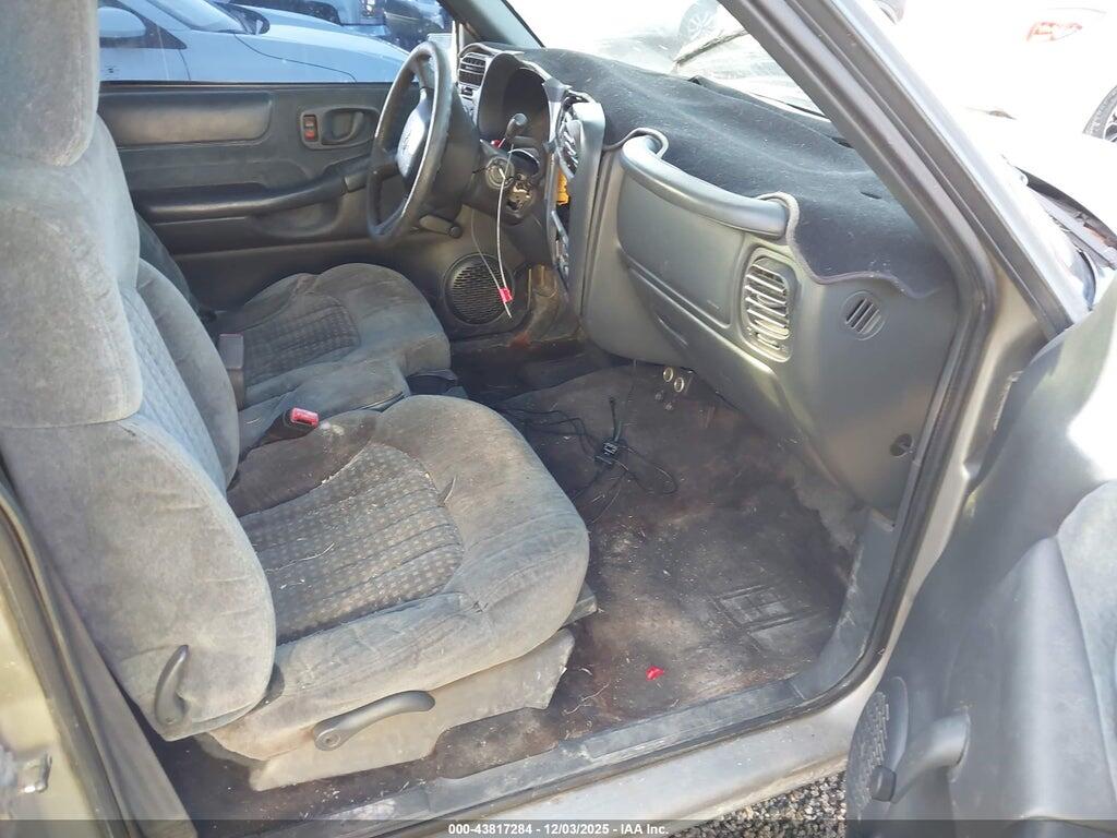 1GCCS14531K109030 2001 CHEVROLET S-10 photo no. 5