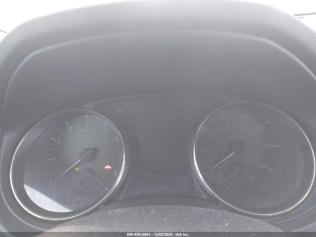 JN8AT2MT8HW394081 2017 NISSAN ROGUE photo no. 6