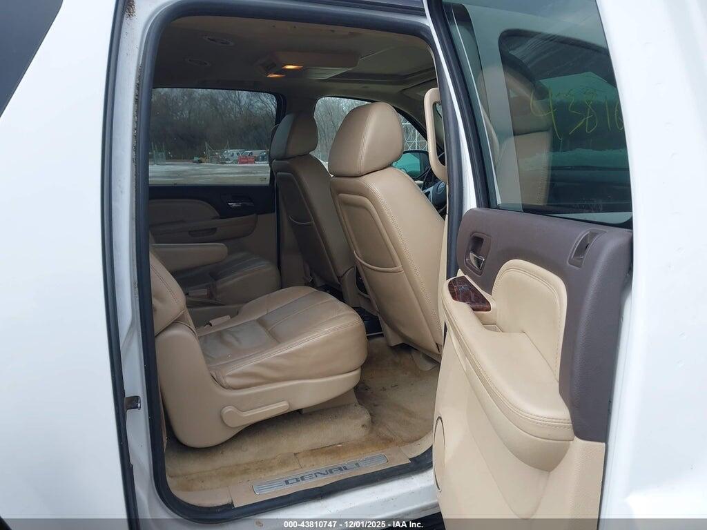 1GKFK66878J239382 2008 GMC YUKON XL 1500 photo no. 8